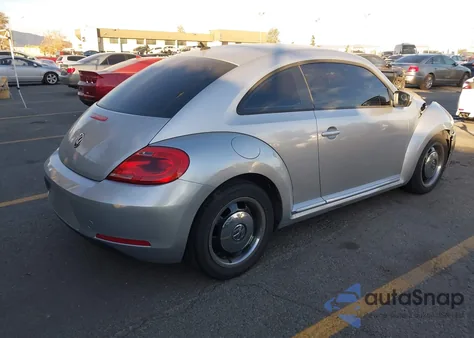 2013 Volkswagen Beetle 2.5L from USA, damaged, VIN 3VWJP7AT4DM605818